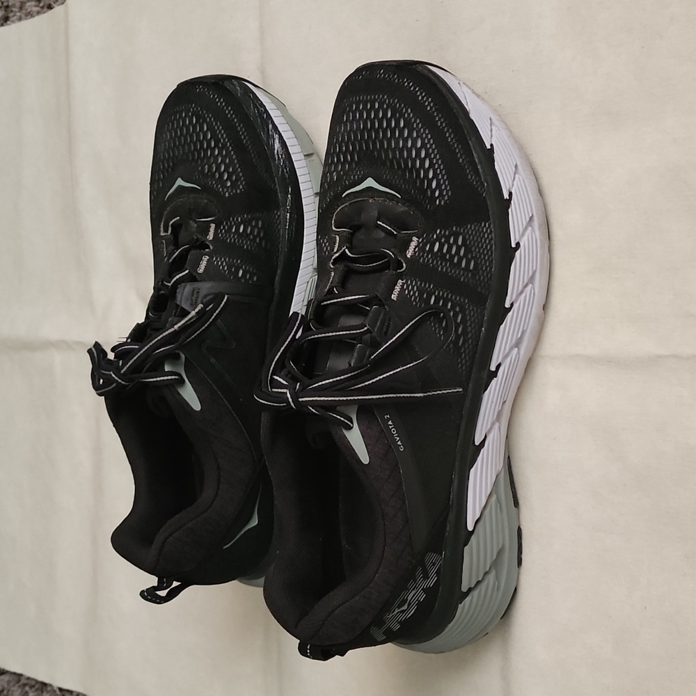 Hoka One One Gaviota 2 sneakers Sz 9.5